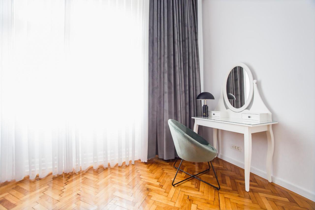 Spacious Riverviews Apartment Near Piata Unirii 拉迪亚 外观 照片